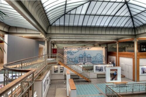 10. Anciens magasins Waucquez [Centre Belge de la bande dessinée]