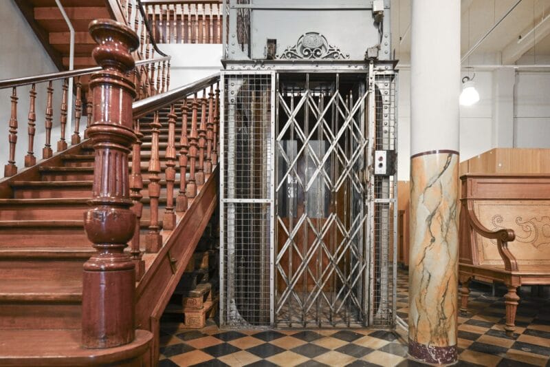 13. Former Jules Waucquez Company [Brussels City Archives]